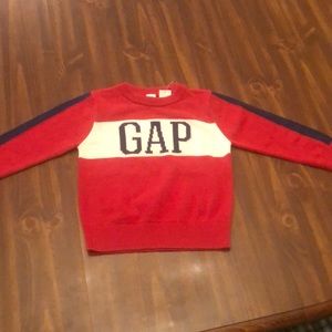 Boys NWT gap sweater